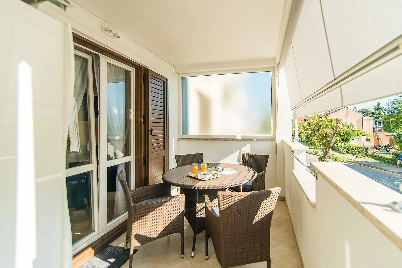 Vera Luxury Poreč Apartment