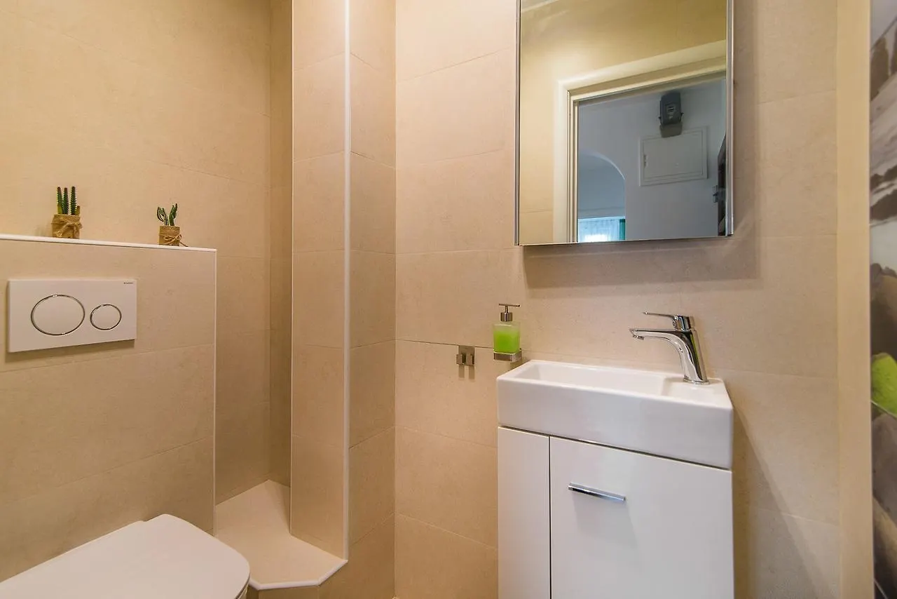 Vera Luxury Poreč Apartment